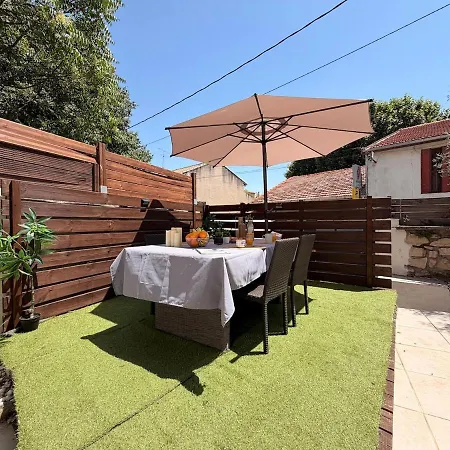 Le Soleya - Clim- Terrasse * Ним
